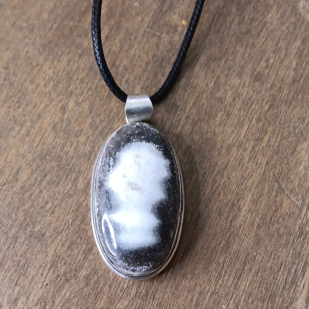 Hand Crafted Black and White Pendant Necklace